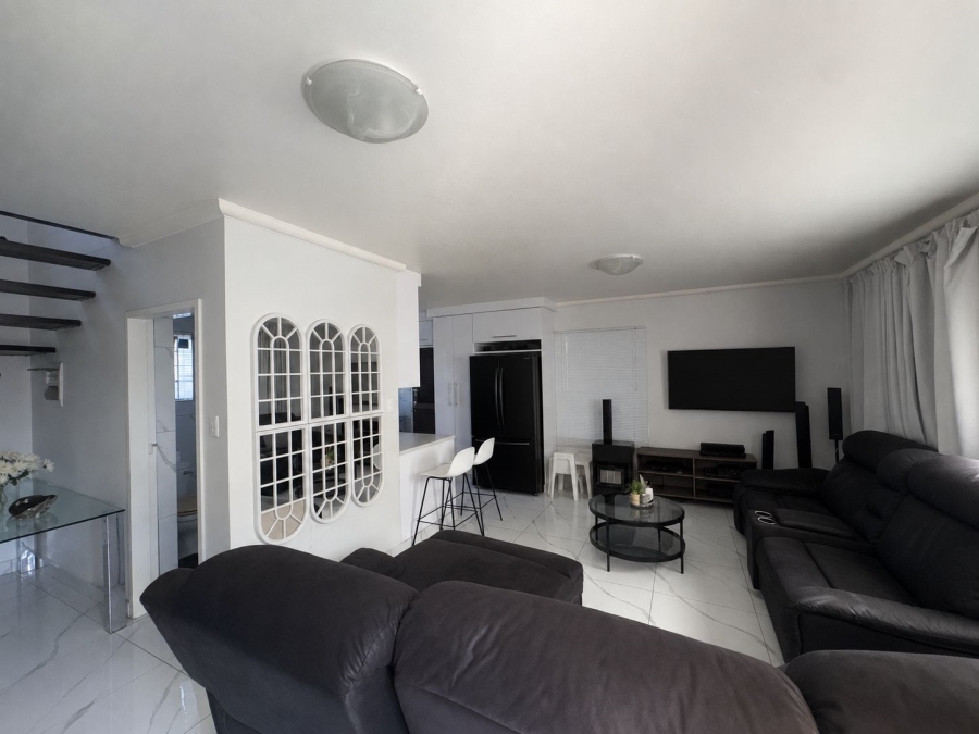 3 Bedroom Property for Sale in Waterval East North West
